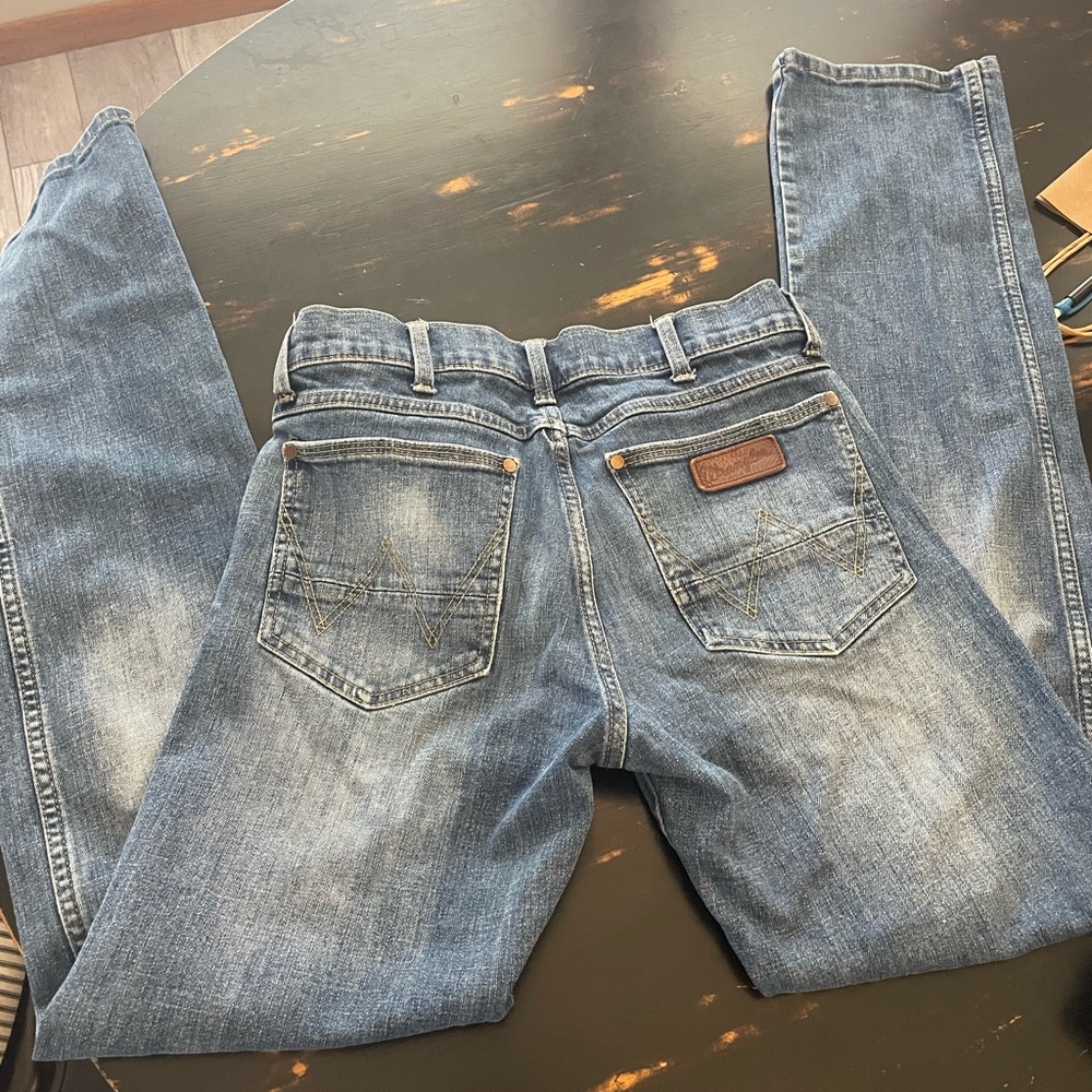 Wrangler retro Mens slim straight jeans. EUC